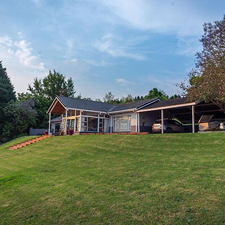 Graceland Self-Catering Cottages วินเทอร์ตัน ภายนอก รูปภาพ