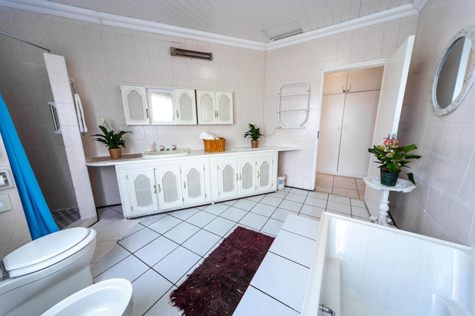 Graceland Self-Catering Cottages วินเทอร์ตัน ภายนอก รูปภาพ