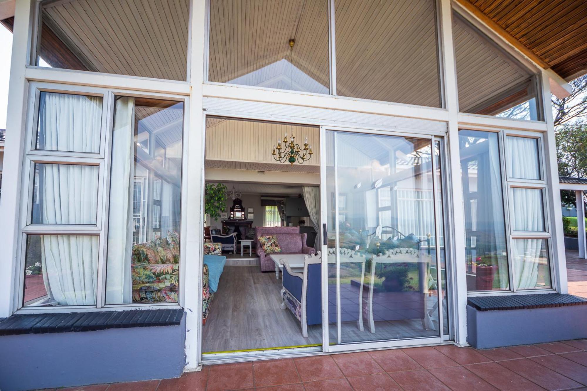 Graceland Self-Catering Cottages วินเทอร์ตัน ภายนอก รูปภาพ