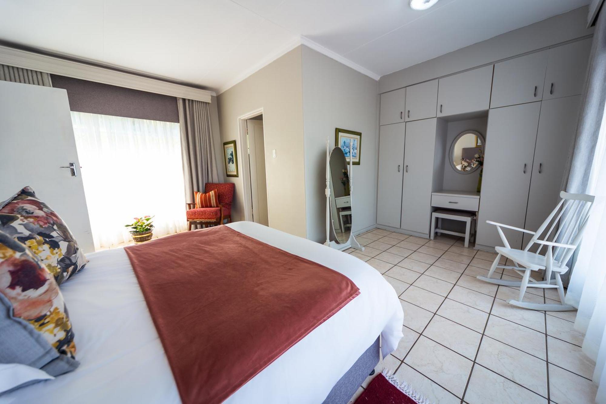 Graceland Self-Catering Cottages วินเทอร์ตัน ภายนอก รูปภาพ