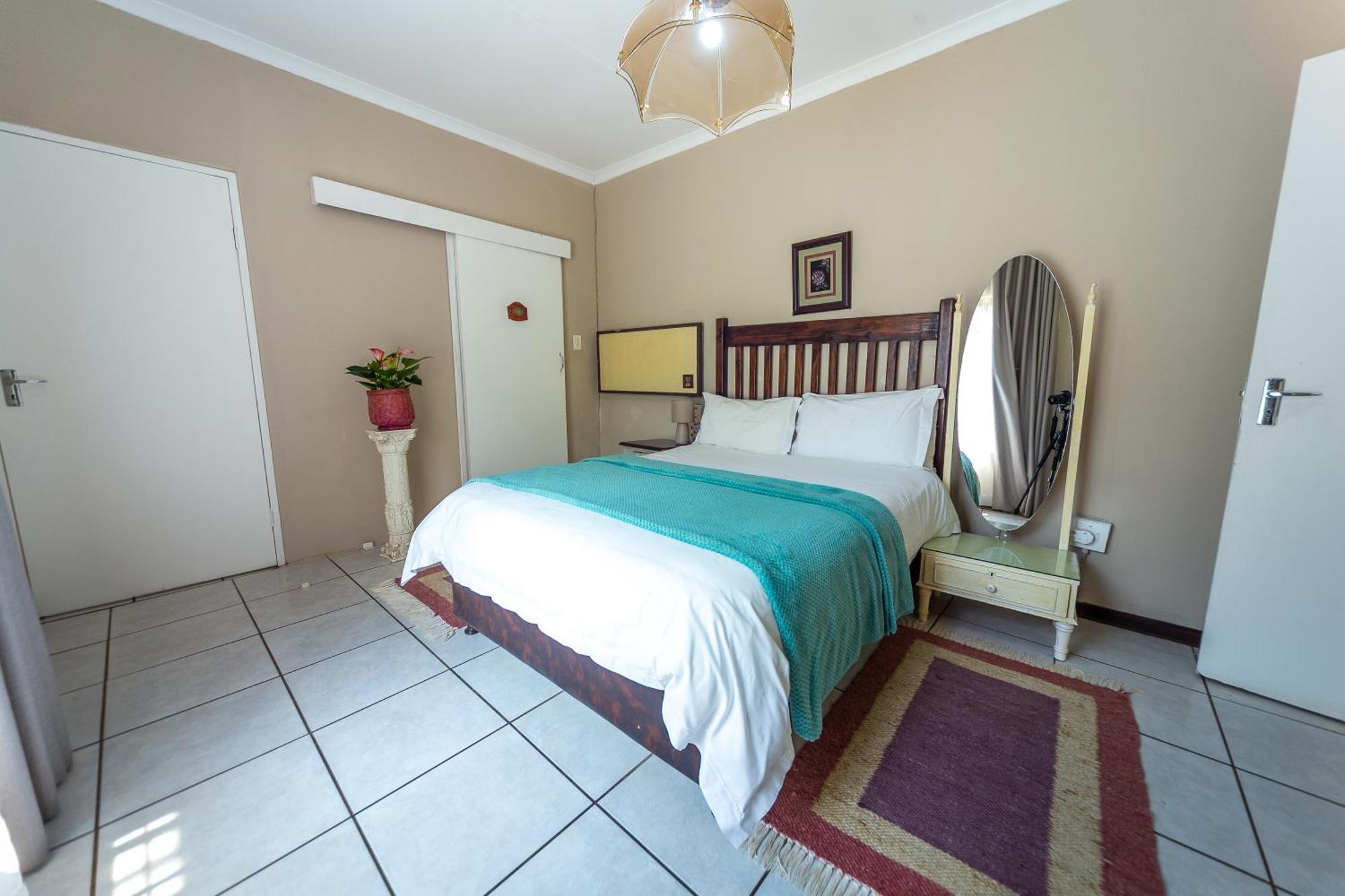Graceland Self-Catering Cottages วินเทอร์ตัน ภายนอก รูปภาพ