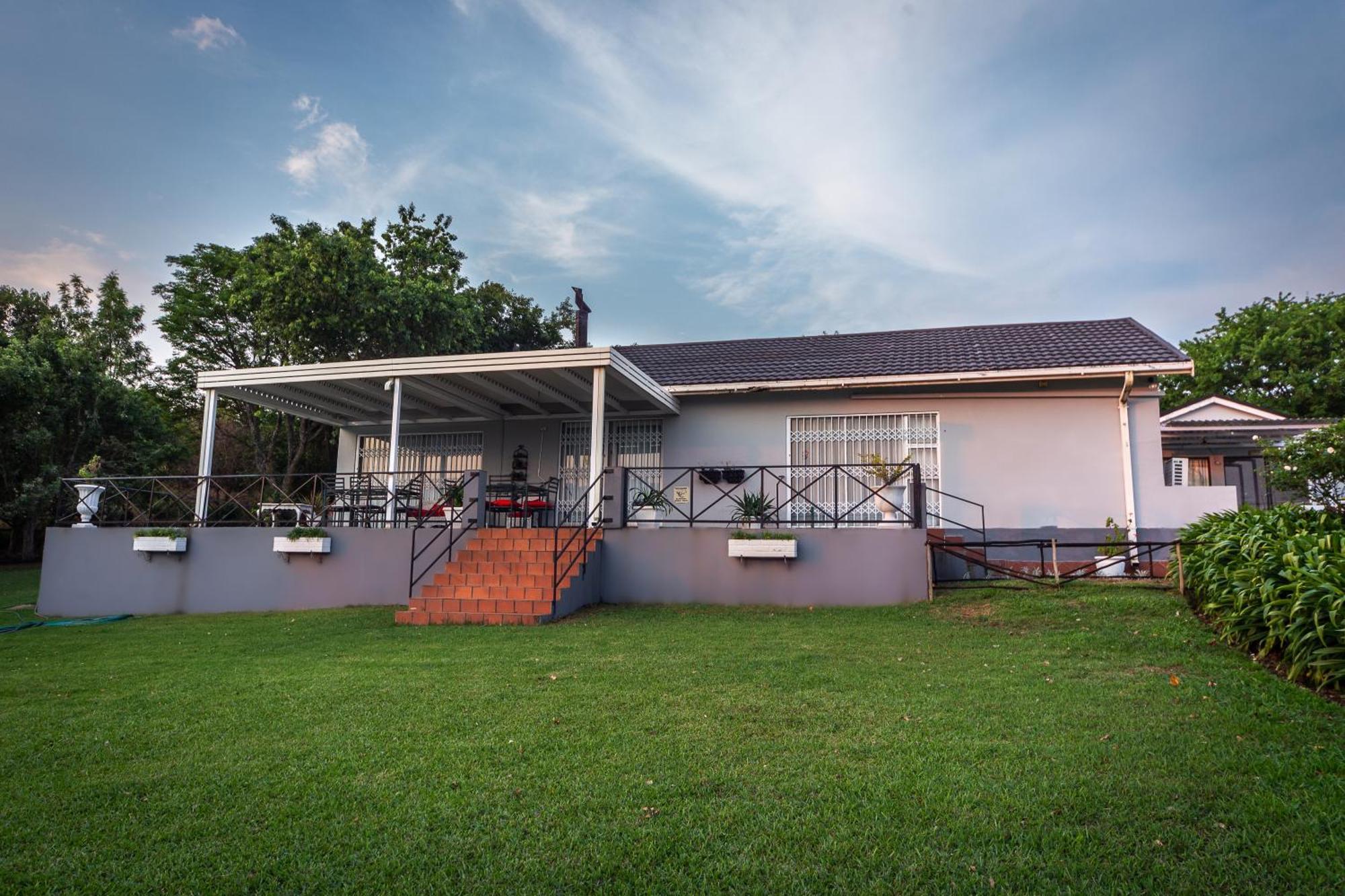 Graceland Self-Catering Cottages วินเทอร์ตัน ภายนอก รูปภาพ